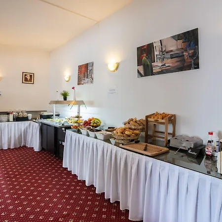 Hotel Bergheim 3*