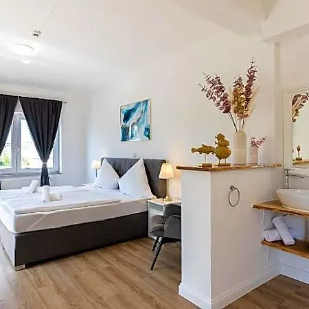 מלון Hotel Bergheim ברגהיים