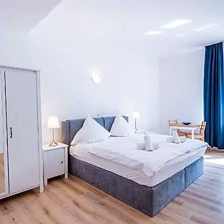מלון Hotel Bergheim ברגהיים