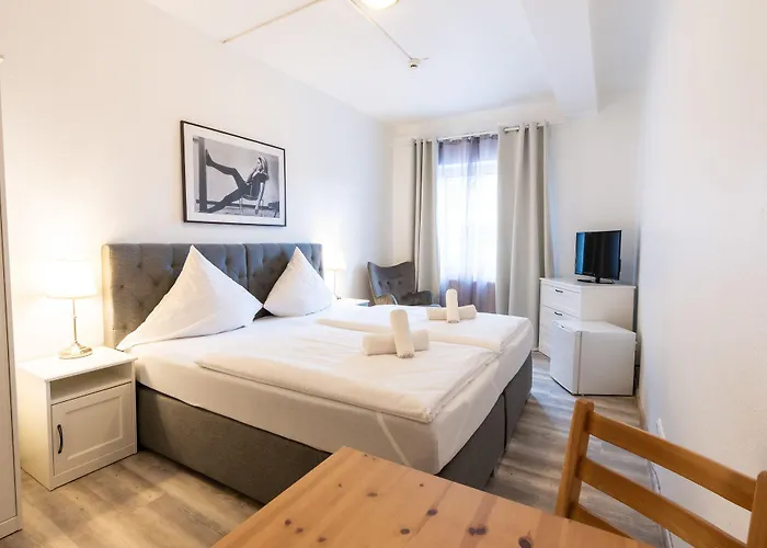 Hotel Bergheim Отель 3*